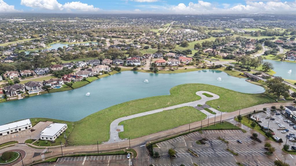 4750 Sunset Circle, Sugar Land, Texas image 1