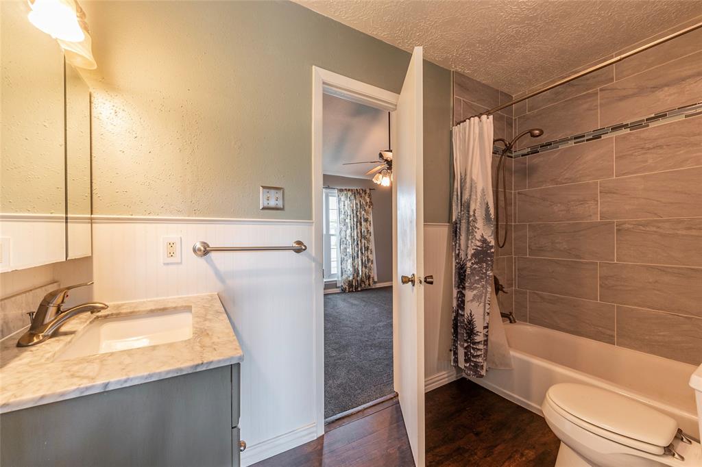 2622 N Brompton Drive, Pearland, Texas image 15