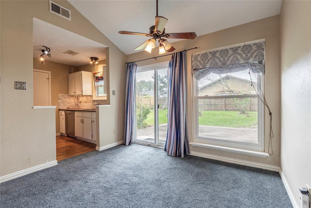 2622 N Brompton Drive, Pearland, Texas image 7