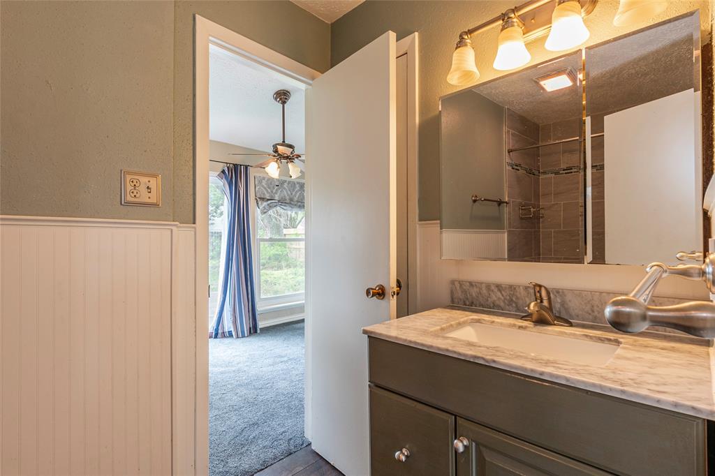 2622 N Brompton Drive, Pearland, Texas image 16