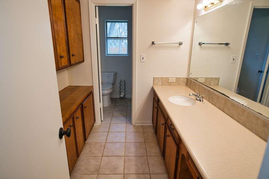 810 Mulberry Lane, Brazoria, Texas image 30