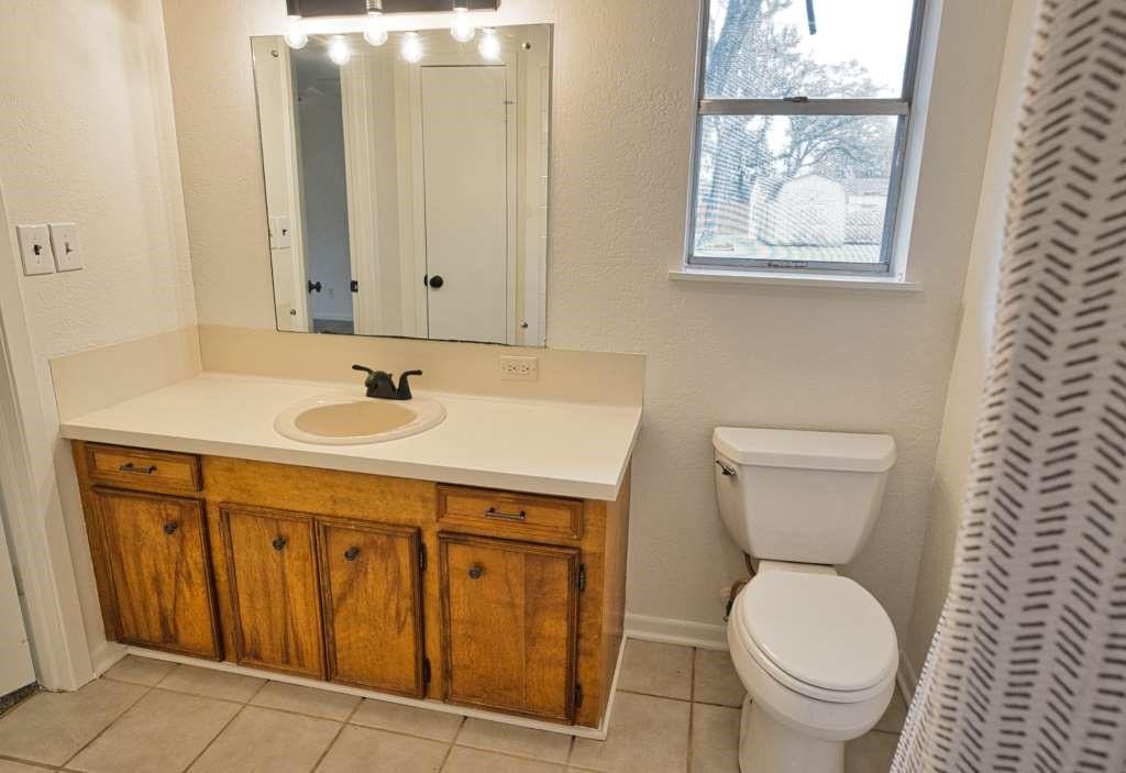 810 Mulberry Lane, Brazoria, Texas image 26