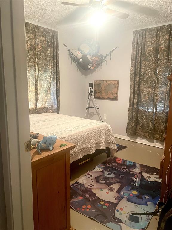 15 Sandra Lane, Victoria, Texas image 13