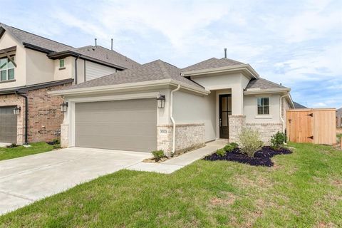 Photo of 17122 Bluebonnet Creek Trail Trl, Hockley, TX 77447 (MLS # 77694291)