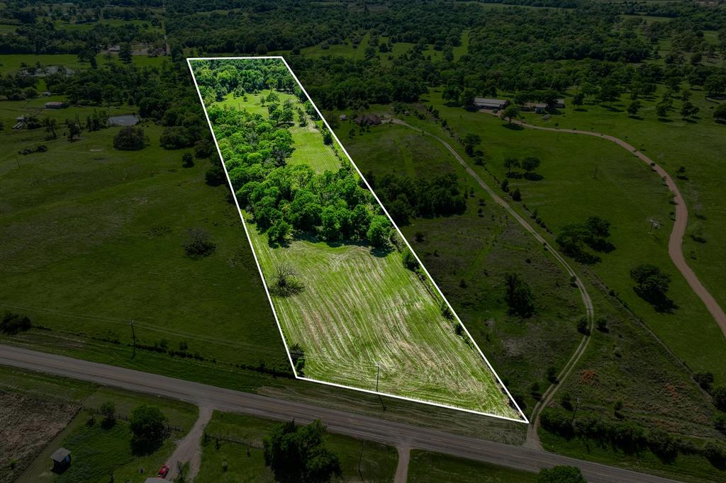 4921 Fm-390, Brenham, Texas image 4