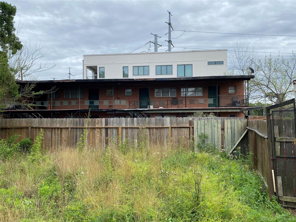 6 Briar Dale Court, Houston, Texas image 17