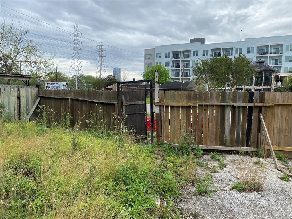 6 Briar Dale Court, Houston, Texas image 6