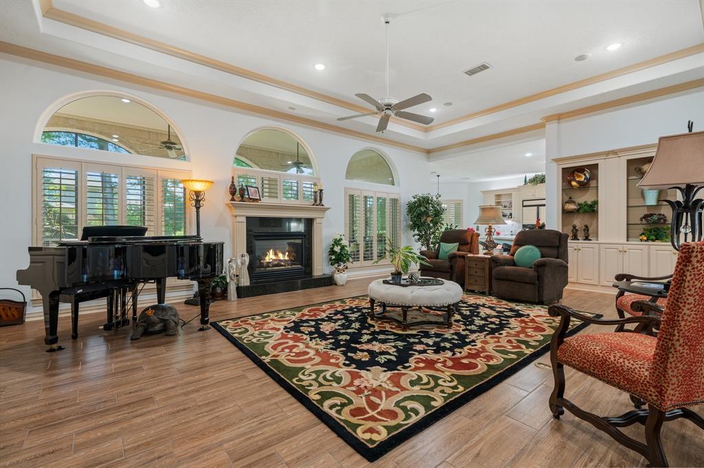 10265 Paradise Valley