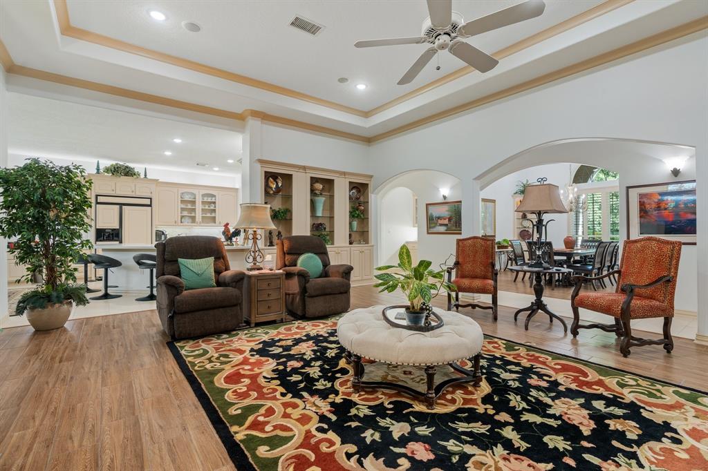 10265 Paradise Valley