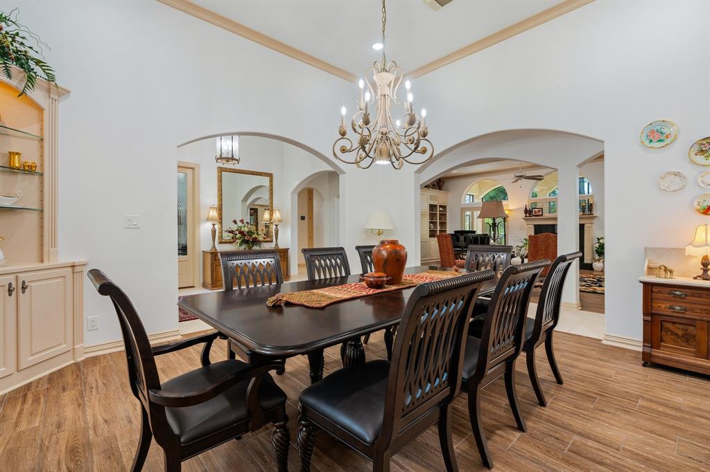 10265 Paradise Valley