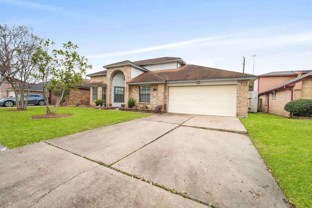 7710 Eight Willows Road, Missouri City, Texas image 1