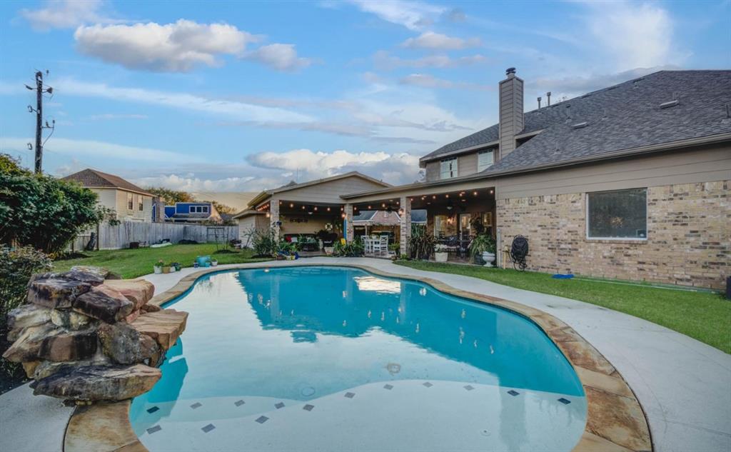 2934 Cove View Drive, Seabrook, Texas image 38