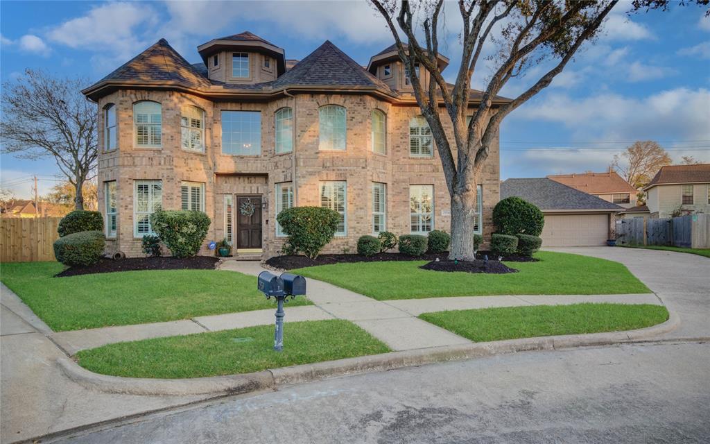 2934 Cove View Drive
