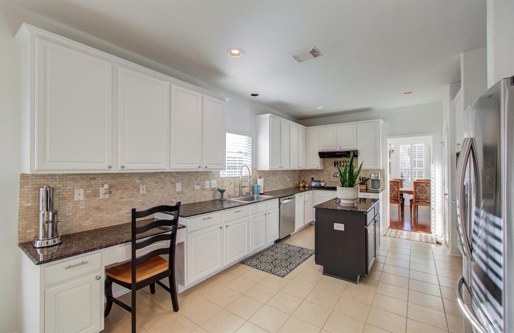 2934 Cove View Drive, Seabrook, Texas image 10