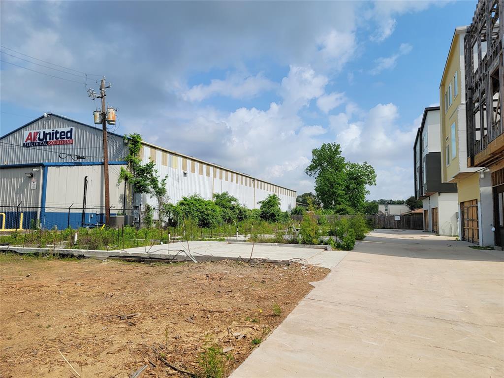 304 W Hamilton Street, Houston, Texas image 3