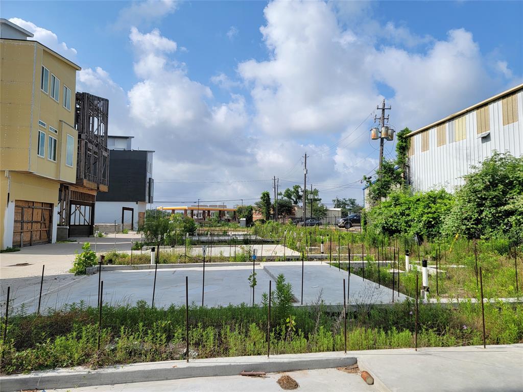 304 W Hamilton Street, Houston, Texas image 18