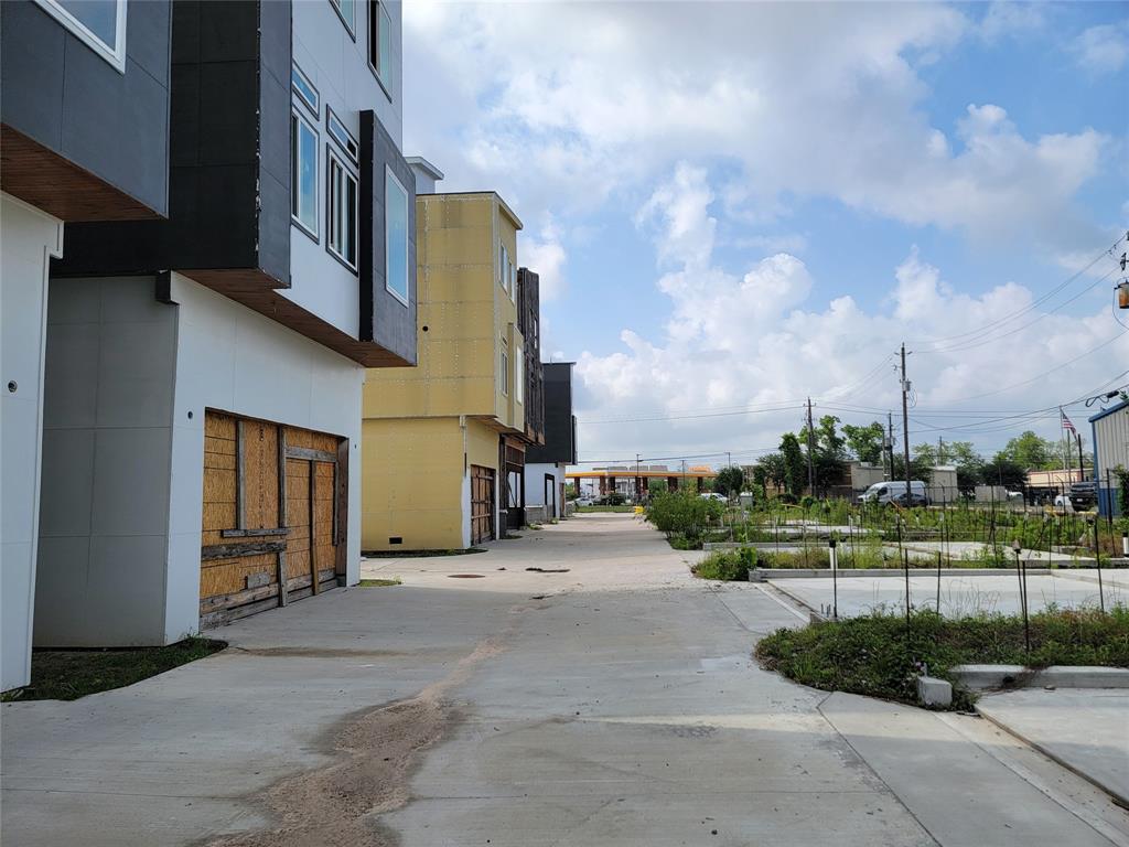 304 W Hamilton Street, Houston, Texas image 10