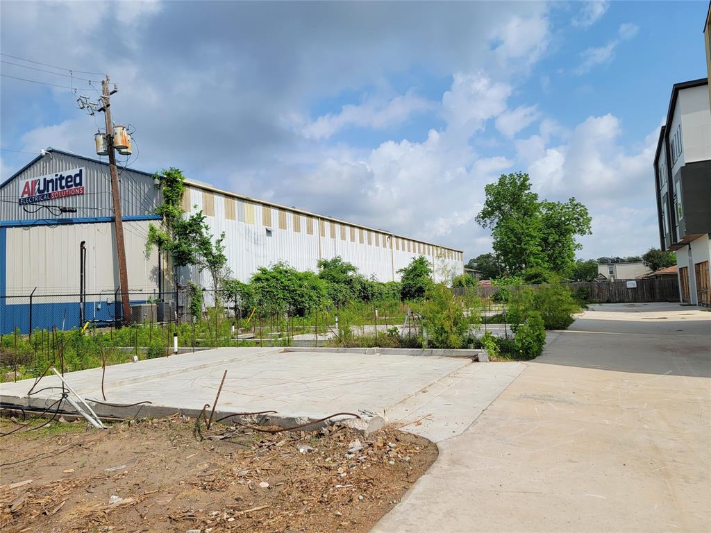304 W Hamilton Street, Houston, Texas image 4