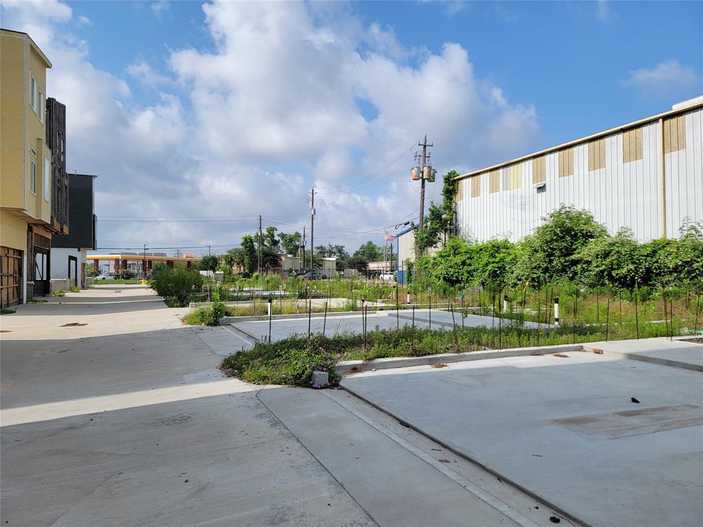 304 W Hamilton Street, Houston, Texas image 17