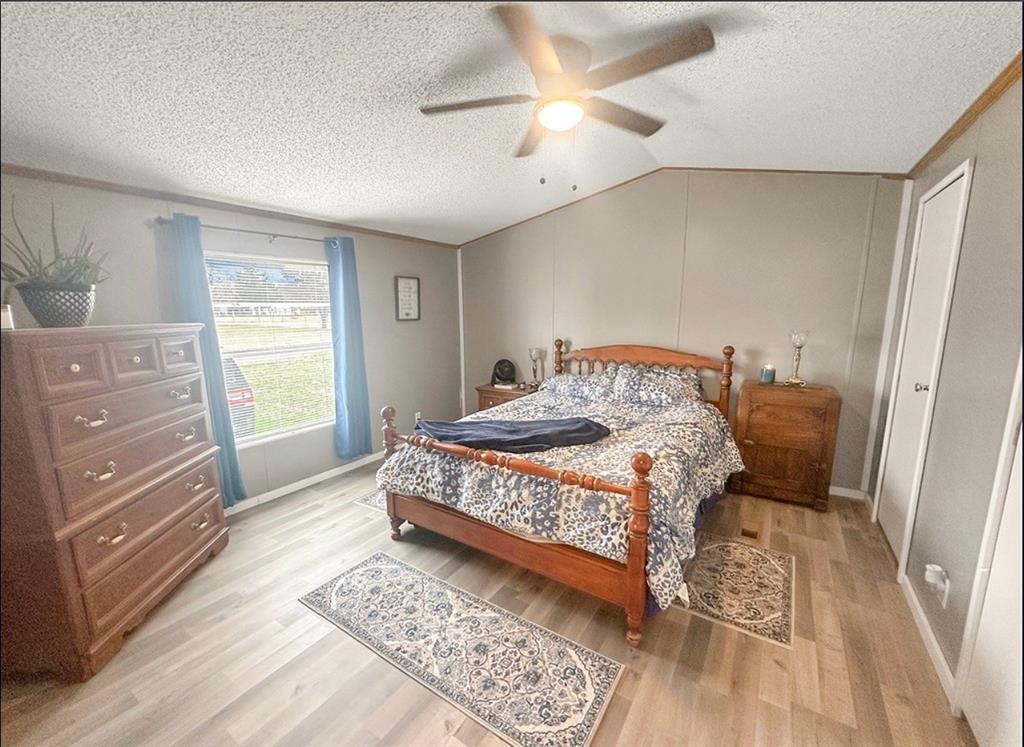495 County Road 131, Hallettsville, Texas image 15