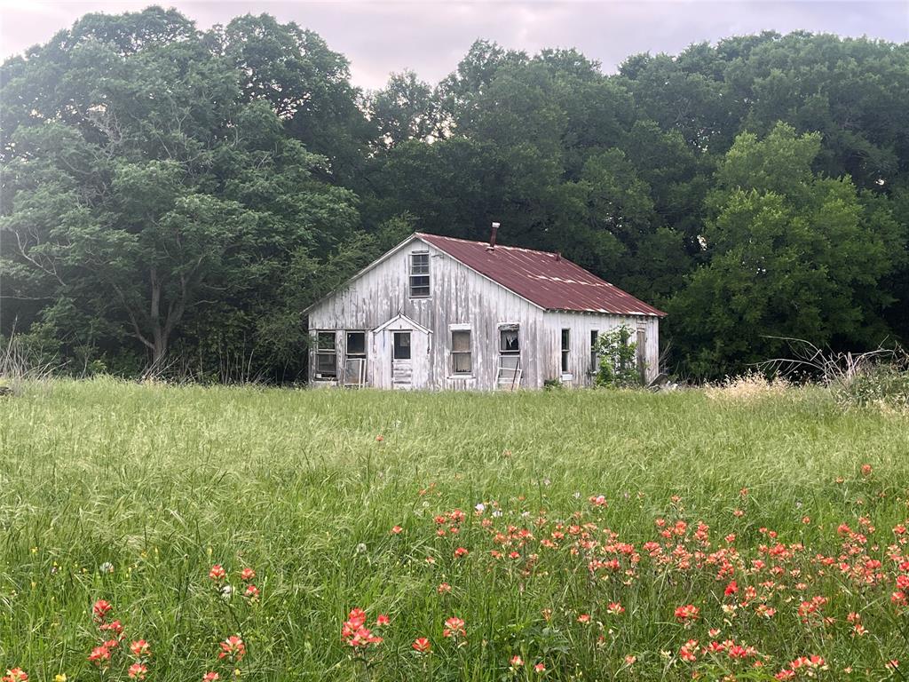 198 Riverside Drive, La Grange, Texas image 6