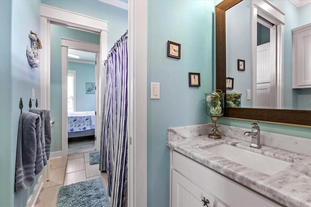 879 Wommack Dr, Crystal Beach, Texas image 34