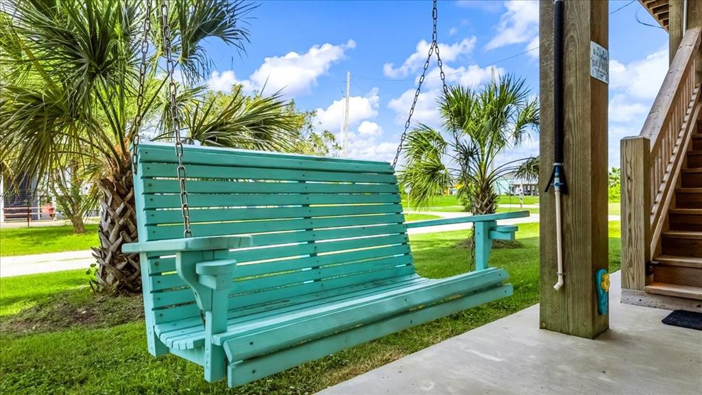 879 Wommack Dr, Crystal Beach, Texas image 43