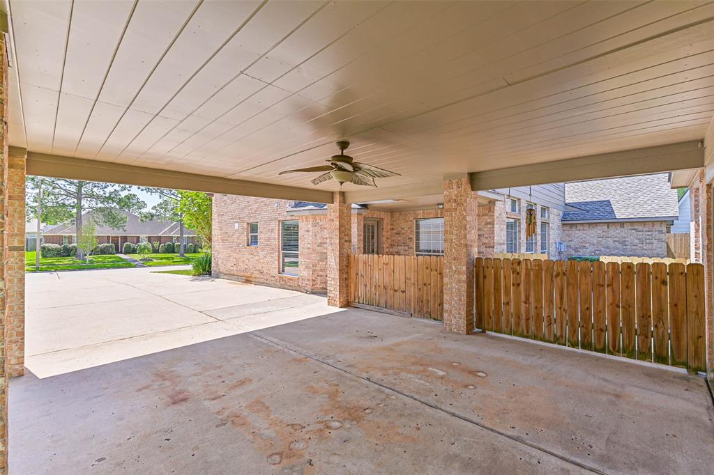 308 Willowood Drive, League City, Texas image 38