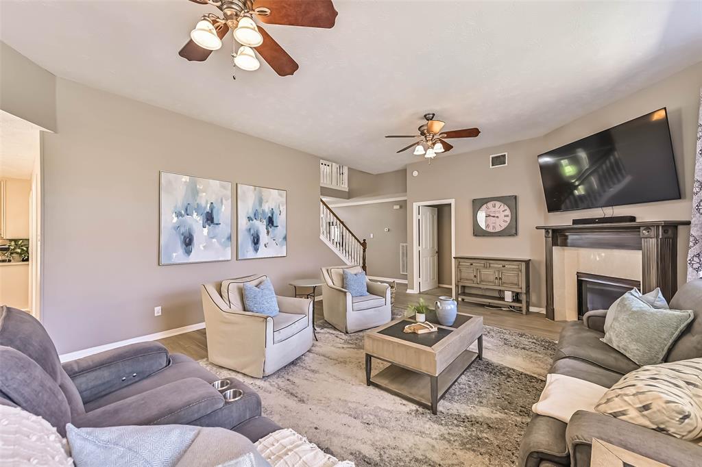 308 Willowood Drive, League City, Texas image 15