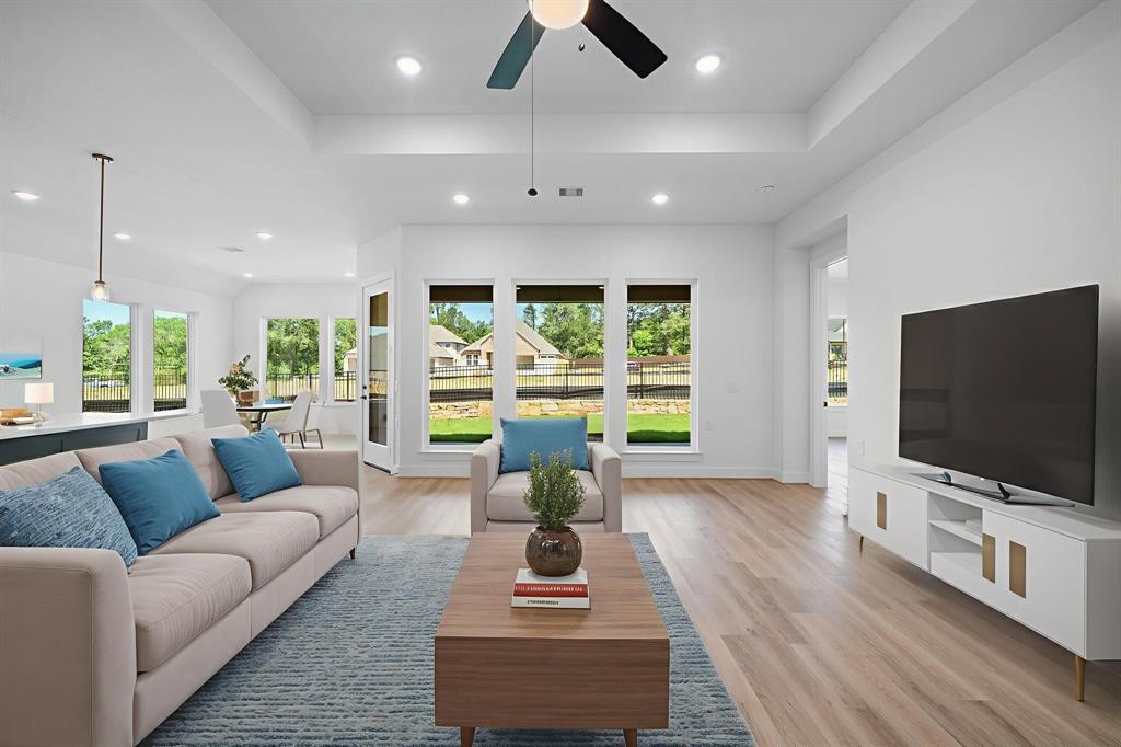 10124 Halpin Cove