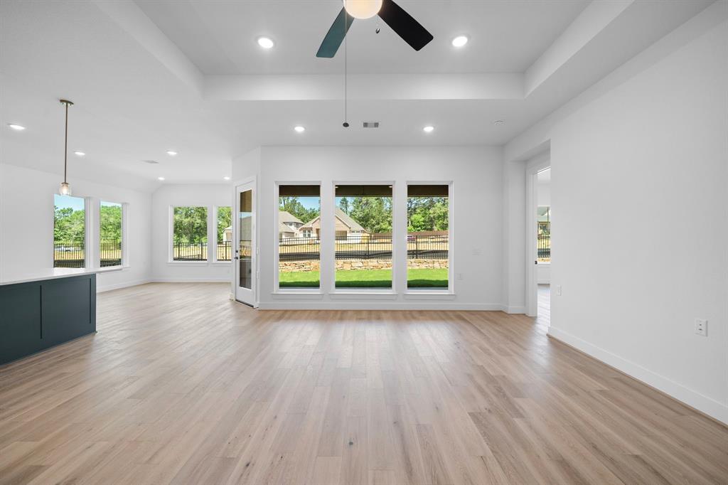 10124 Halpin Cove Cv, Willis, Texas image 13