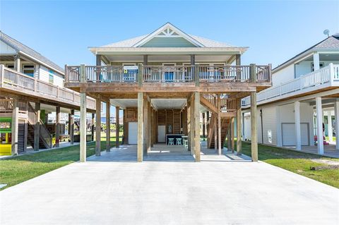 A home in Crystal Beach