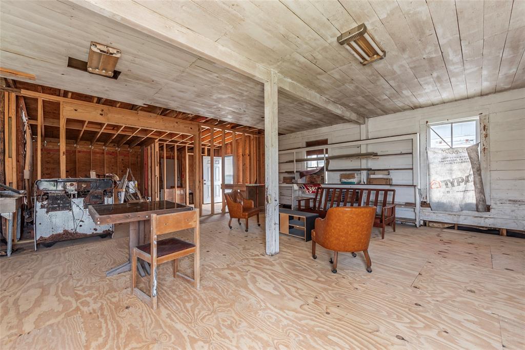 5526 Avenue Q, Galveston, Texas image 17