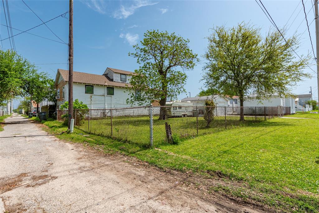5526 Avenue Q, Galveston, Texas image 26