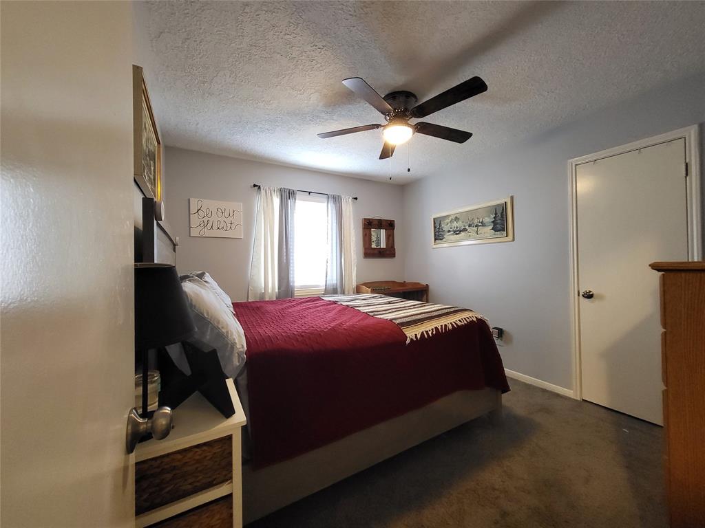 9406 Walnut Glen Drive, Houston, Texas image 10