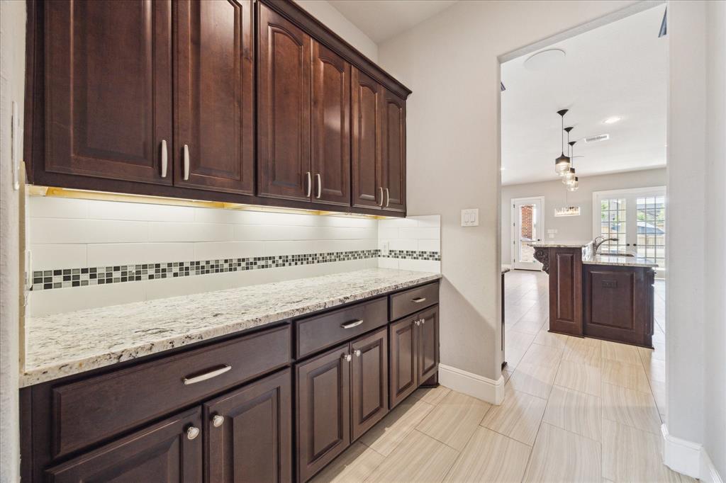 10306 Grape Creek Grove Lane, Cypress, Texas image 7