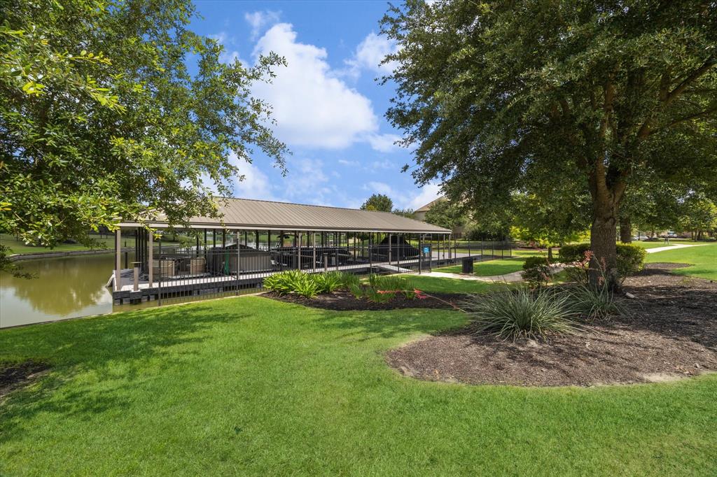10306 Grape Creek Grove Lane, Cypress, Texas image 39