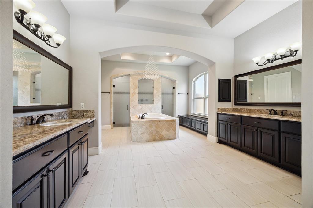 10306 Grape Creek Grove Lane, Cypress, Texas image 15
