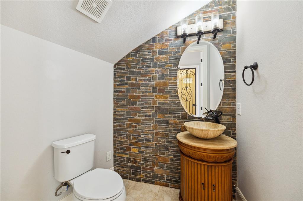 10306 Grape Creek Grove Lane, Cypress, Texas image 36