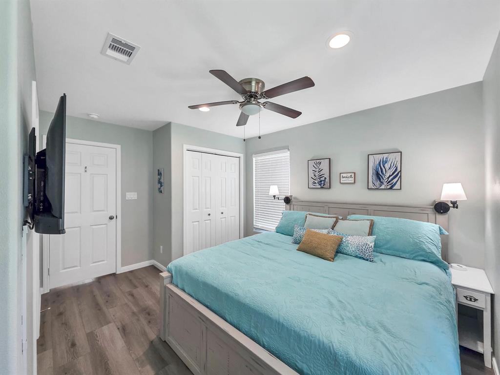 1062 Cedar Lane, Gilchrist, Texas image 31