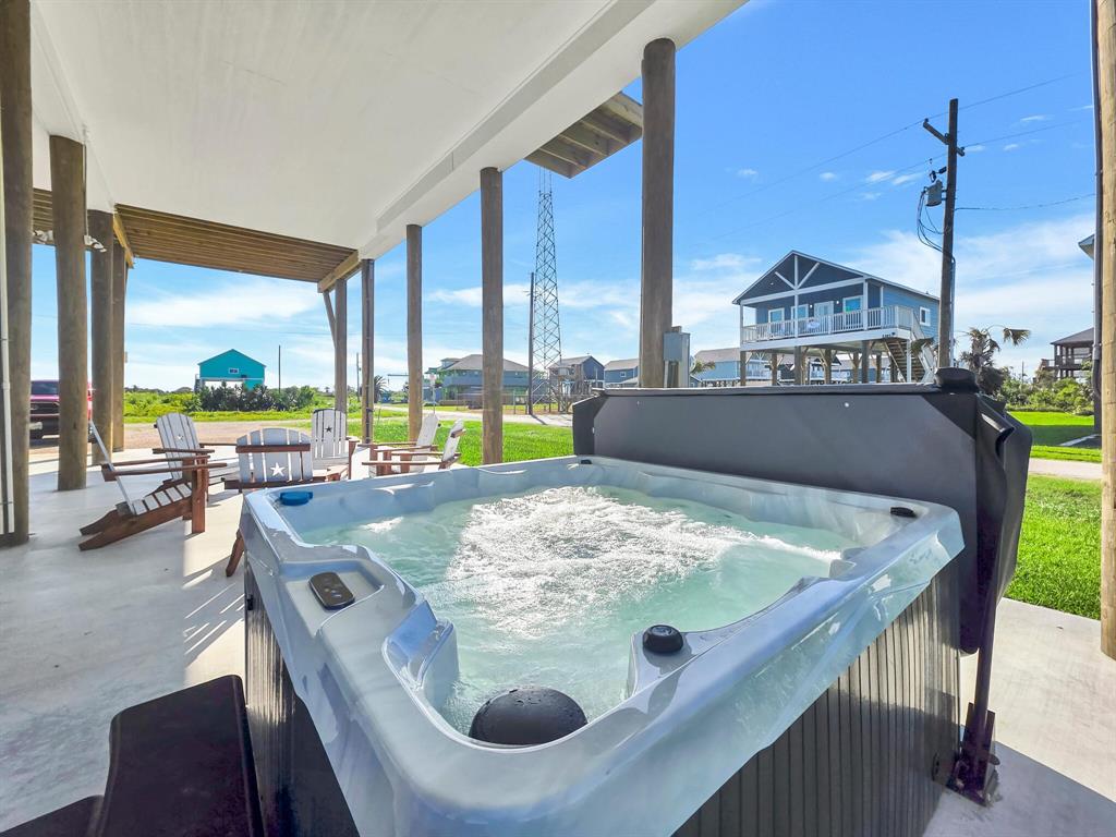 1062 Cedar Lane, Gilchrist, Texas image 38