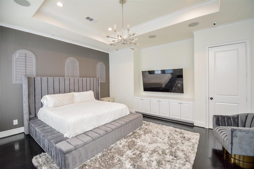 15307 Vista Creek Court, Sugar Land, Texas image 22
