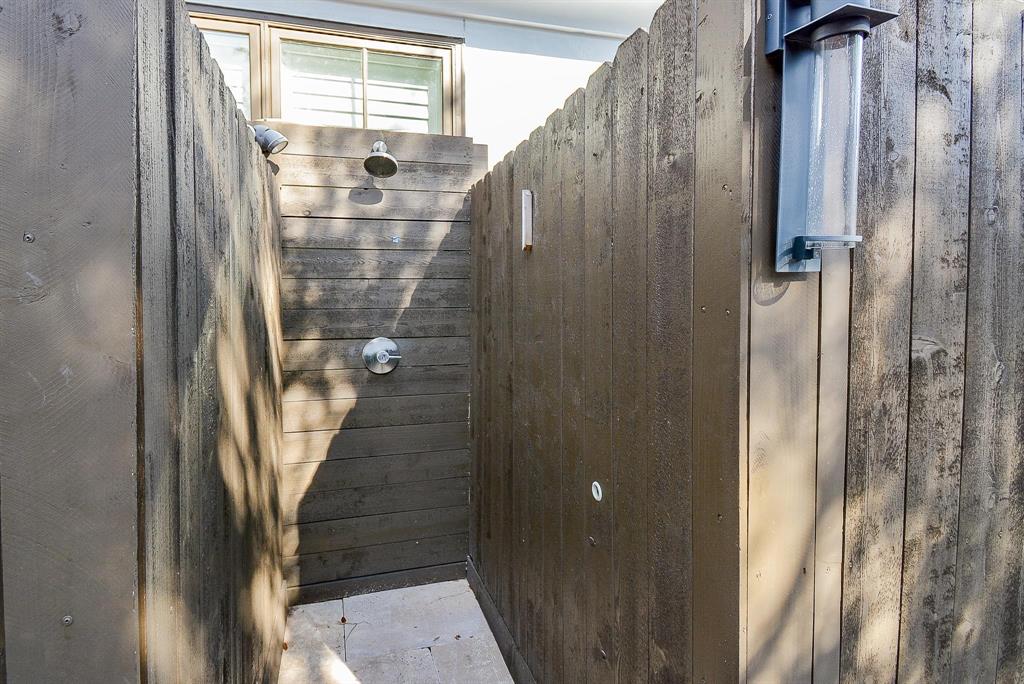15307 Vista Creek Court, Sugar Land, Texas image 46