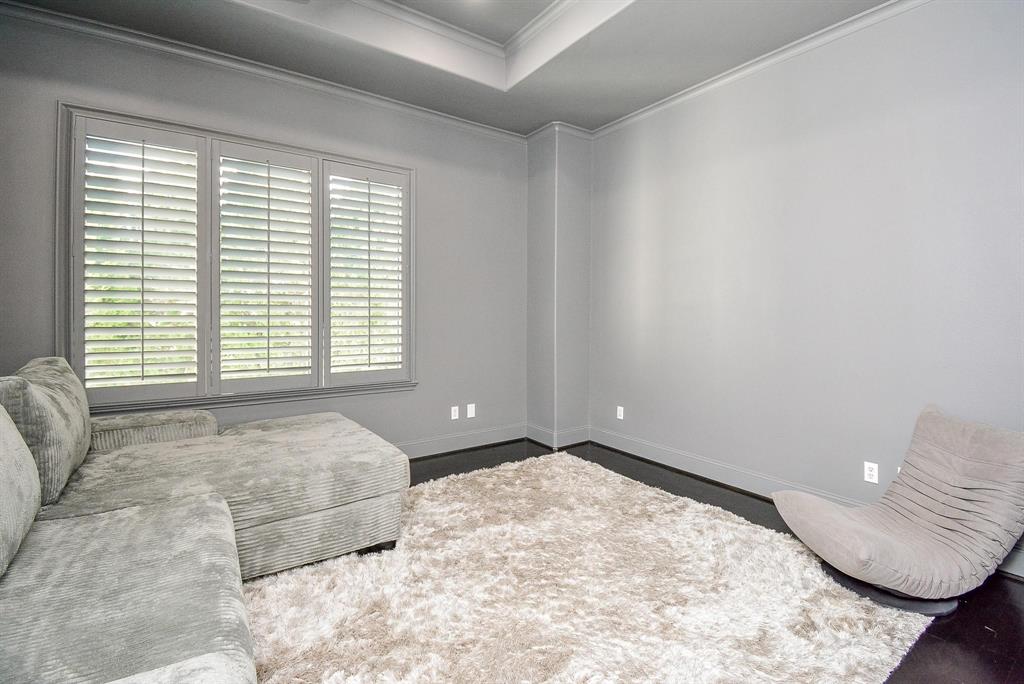 15307 Vista Creek Court, Sugar Land, Texas image 32