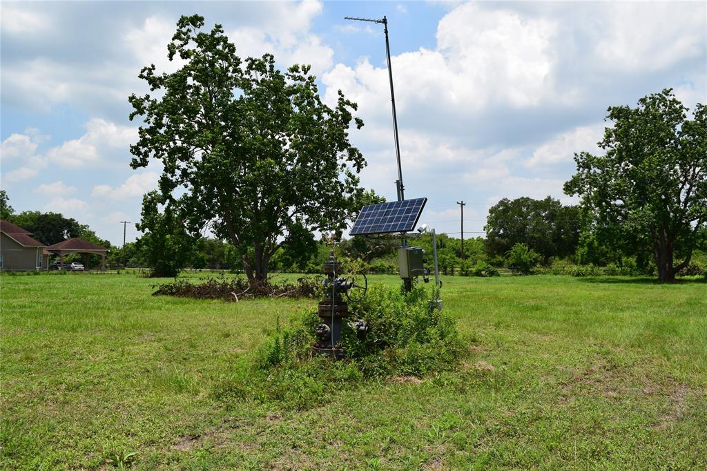 Cr 413, Alvin, Texas image 25