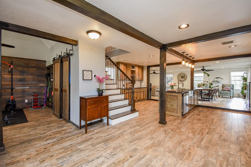 22819 Powell House Lane