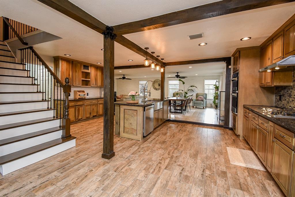 22819 Powell House Lane