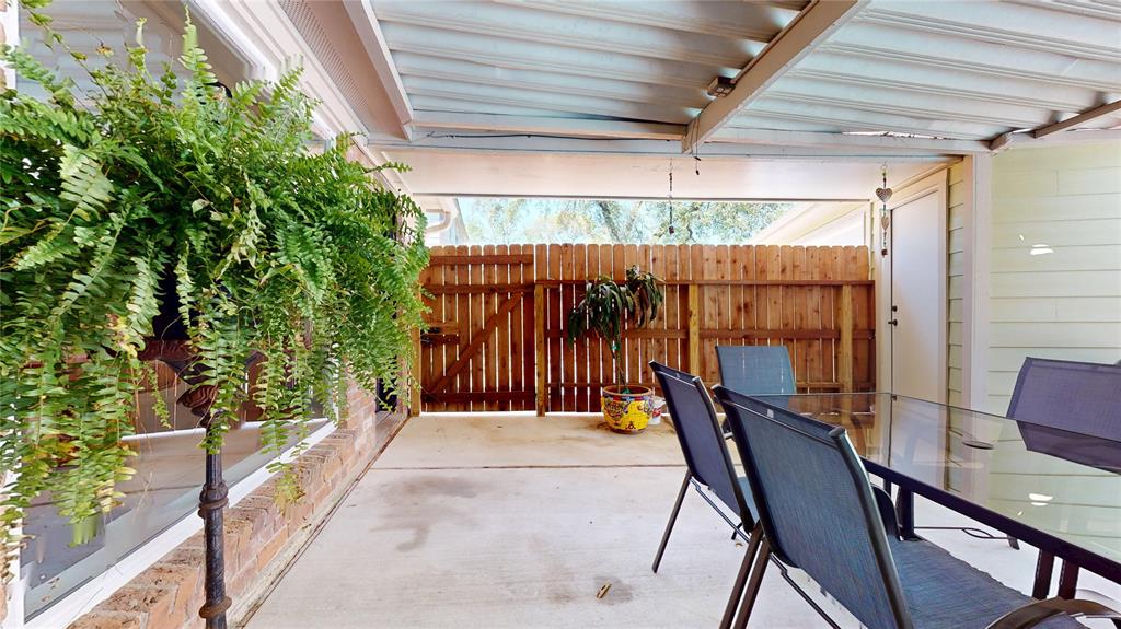 9607 Upwood Drive, Humble, Texas image 39