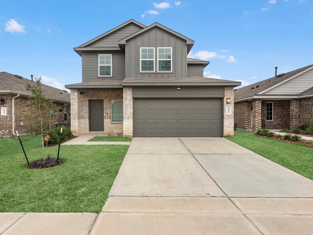 24026 Kentwood Springs Drive, Spring, Texas image 3