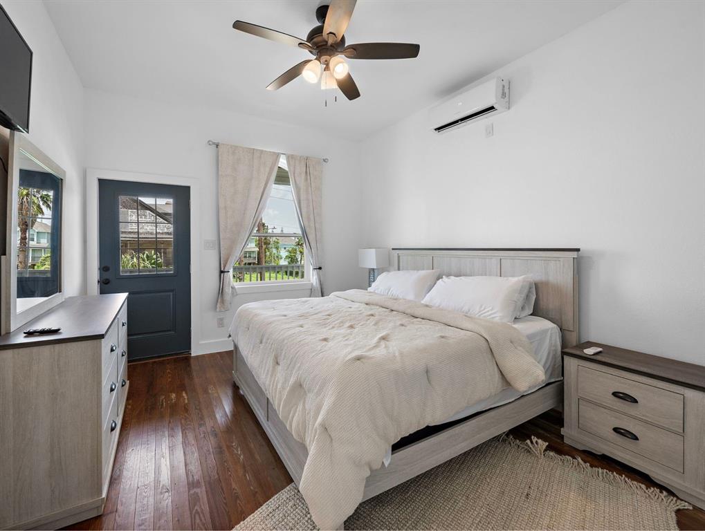 2815 Ball Steet, Galveston, Texas image 17